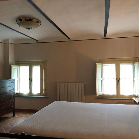 Agriturismo La Valle Della Lavanda - Podere Mezzastrada Fauglia Номер фото